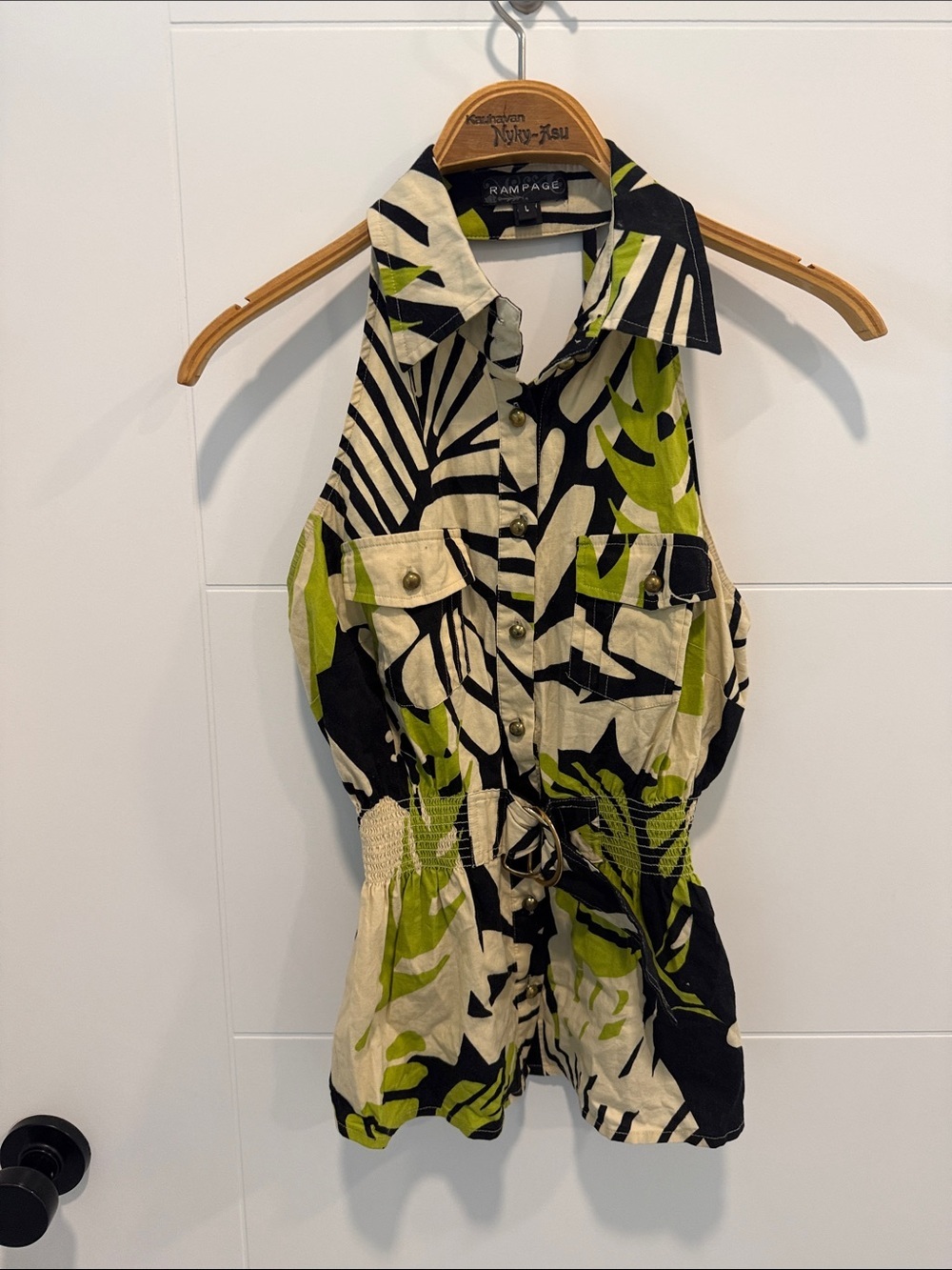 Rampage Black Green and Cream Tropical Halter top - vintage size large